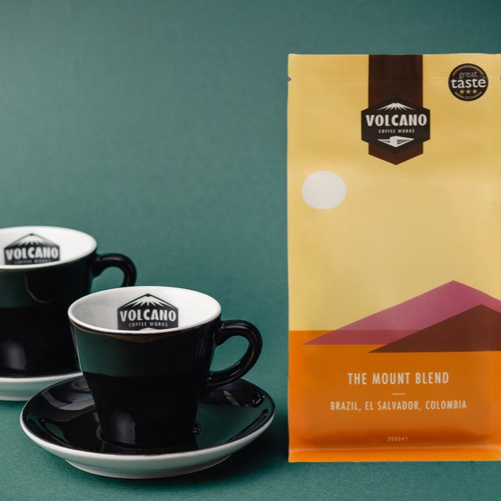 The Mount Blend Coffee with 2 Black Cups/Saucers