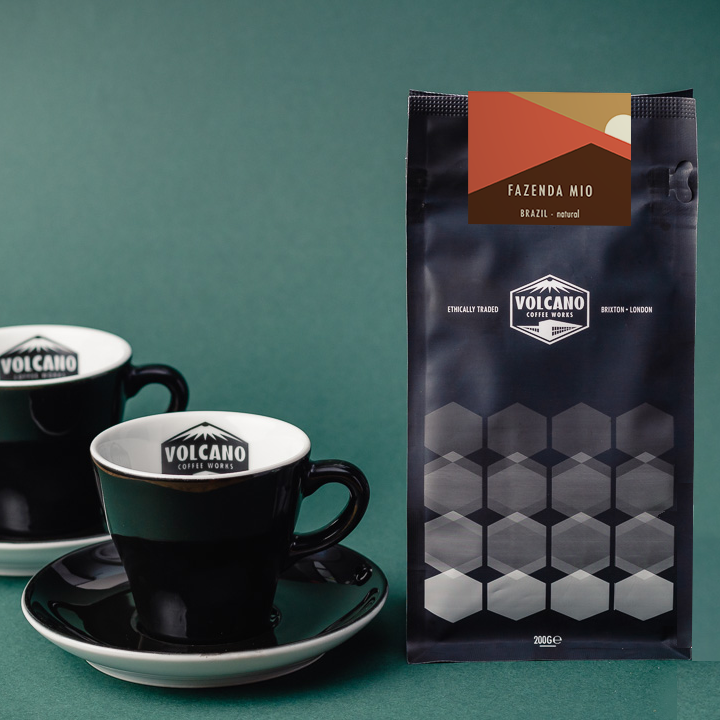 Single origin coffee & a set of cups gift set
